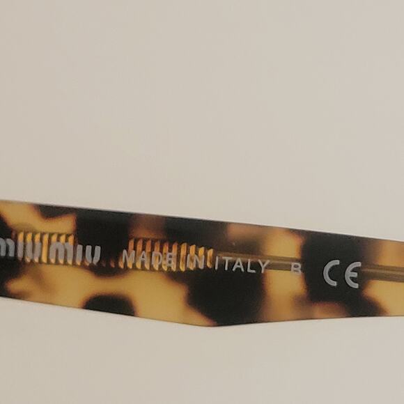 MIU MIU SMU 01U 7SO-QZ9 53x19x140 Oval sunglasses with case - Picture 7 of 11